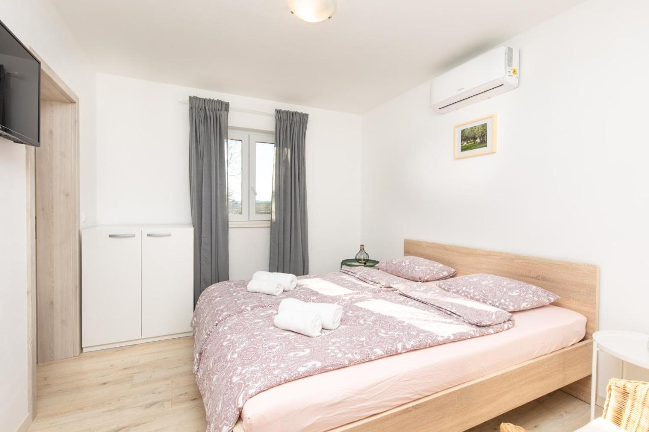 Apartments Brig Perfect Countryside Holiday! คิร์ก ภายนอก รูปภาพ