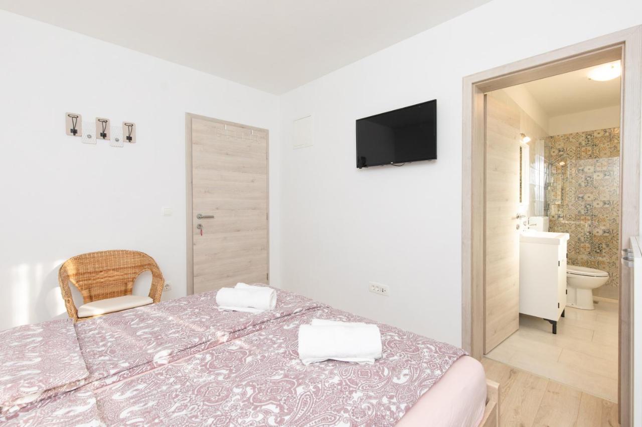 Apartments Brig Perfect Countryside Holiday! คิร์ก ภายนอก รูปภาพ